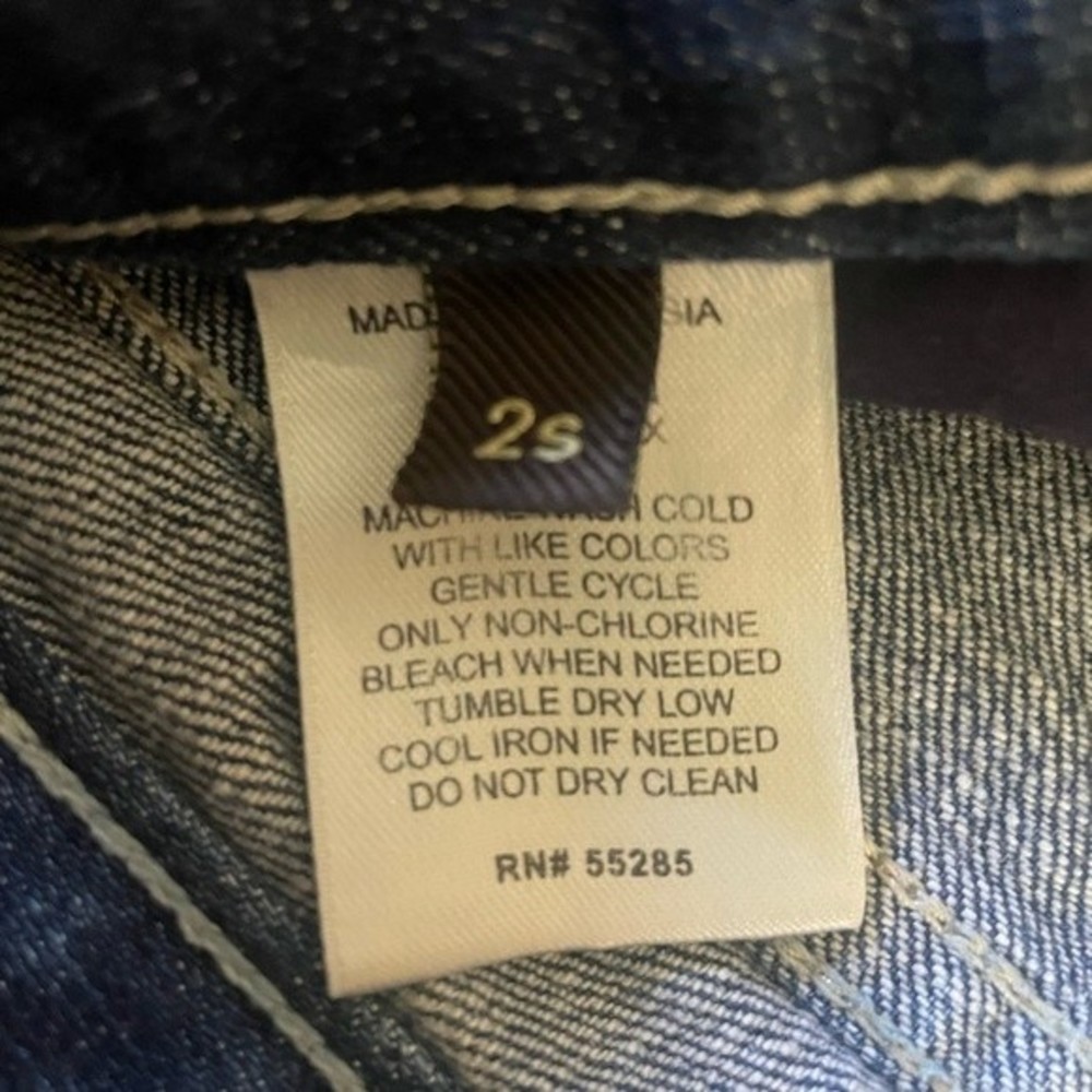 Express Jeans Zelda Barely Boot - 2s Short - image 5